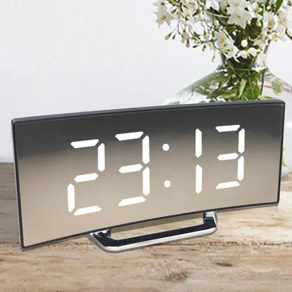 Bedside Alarm Clock Auto-Dimming Large LED Digits USB