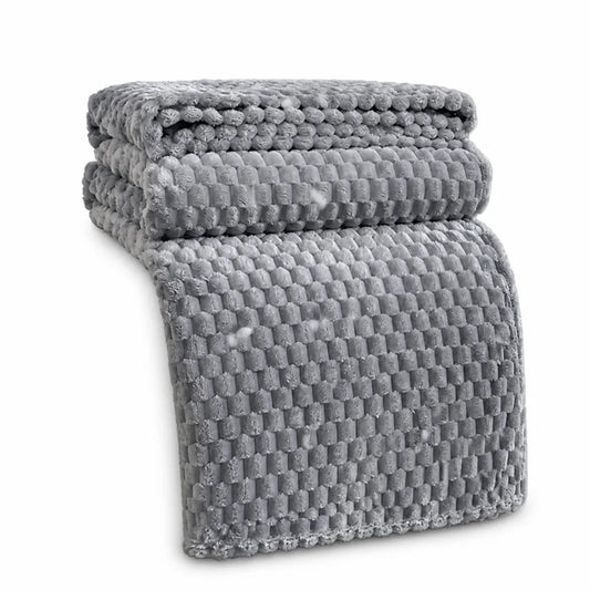 Quilted Microfiber Throw Blanket (Machine Washable)