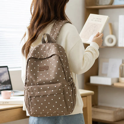 Travel Backpack Lightweight Large-Capacity Adjustable Straps