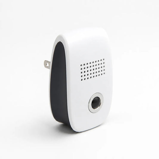 Ultrasonic Plug-In Pest Repeller for Indoor Use