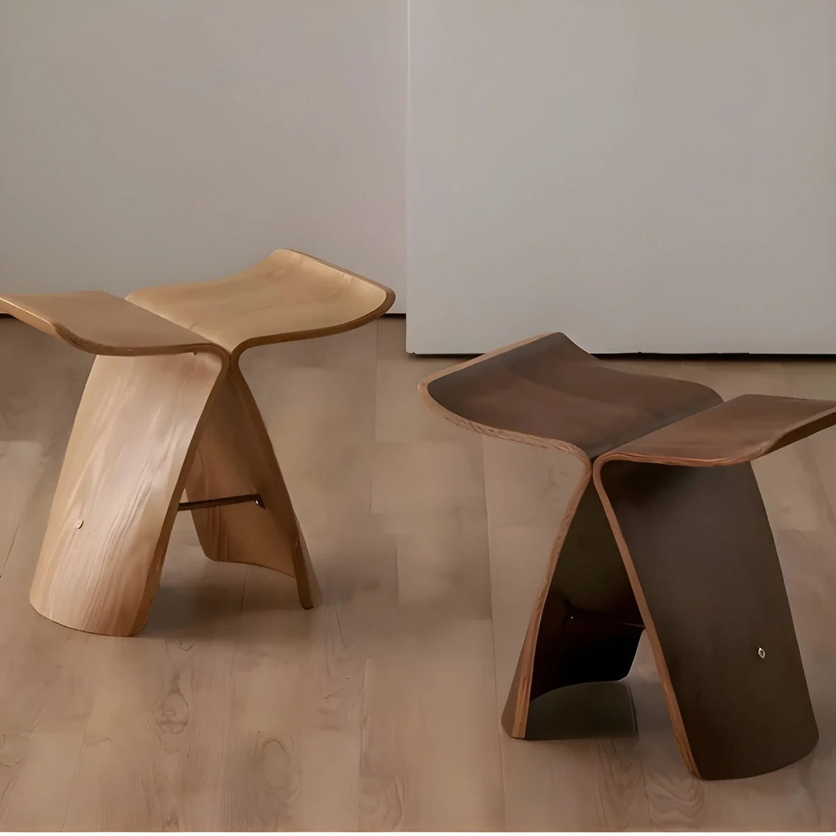 Wooden Bench Compact Natural Wood Top Lightweight & Sturdy